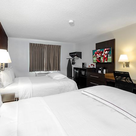 Red Roof Inn Plus+ & Suites Malone Zewnętrze zdjęcie
