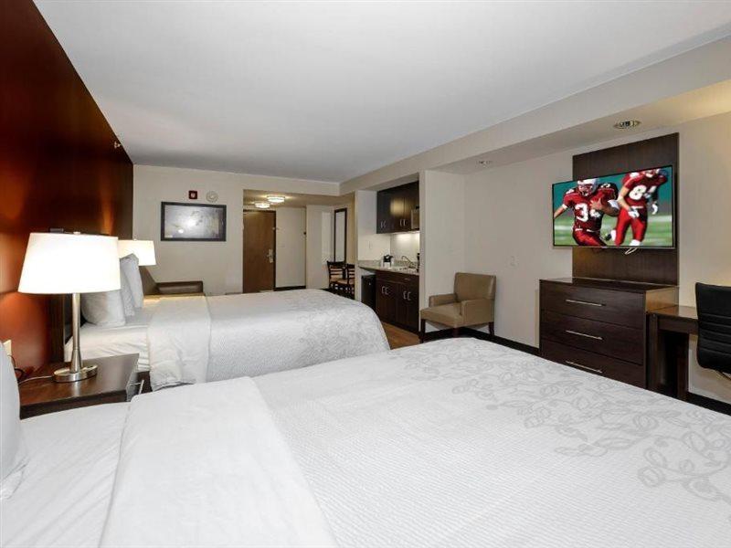 Red Roof Inn Plus+ & Suites Malone Zewnętrze zdjęcie