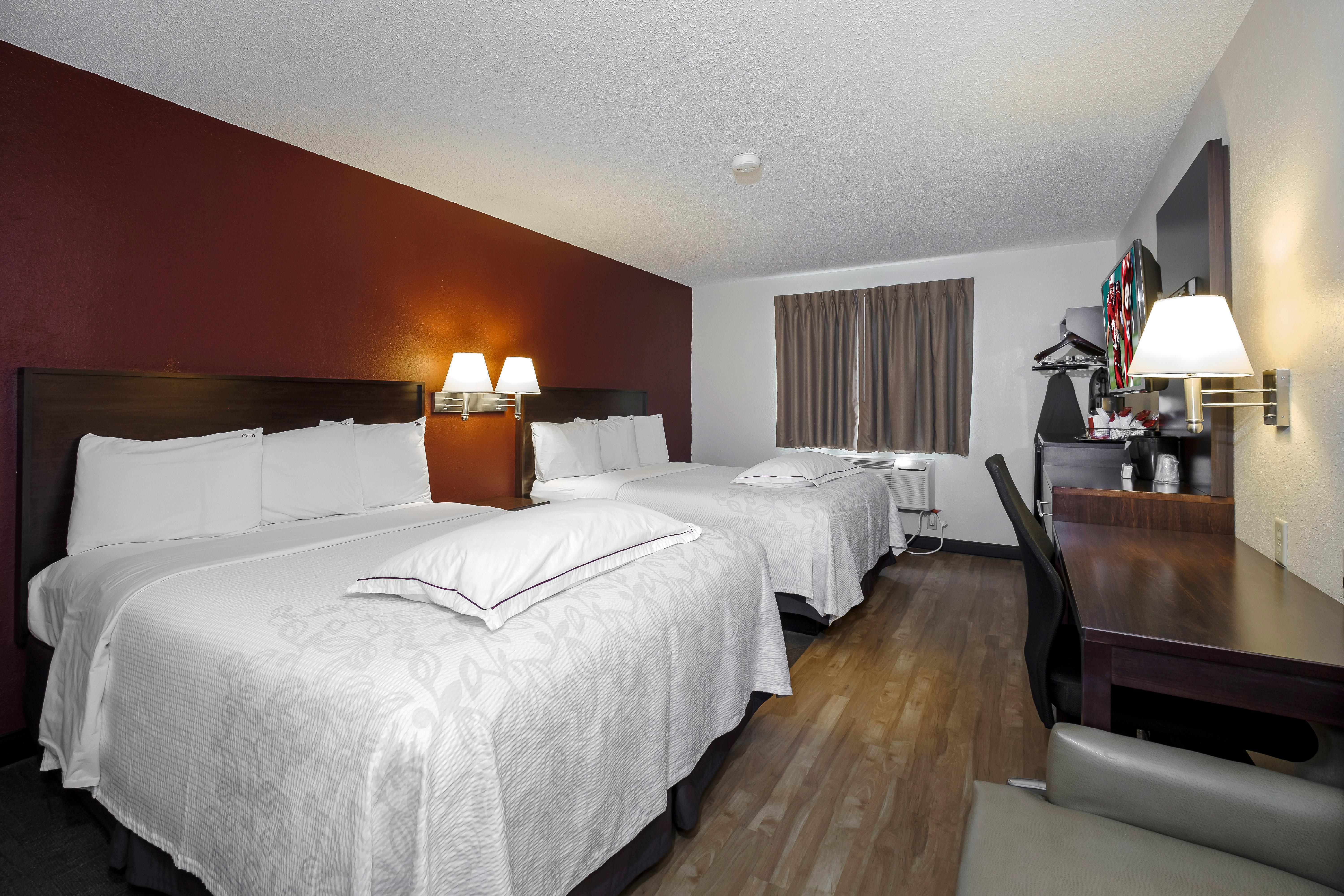 Red Roof Inn Plus+ & Suites Malone Zewnętrze zdjęcie