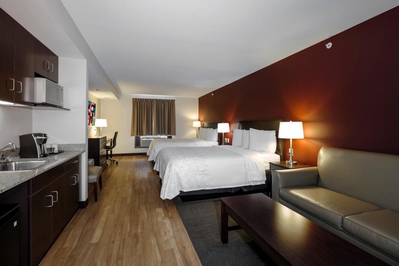 Red Roof Inn Plus+ & Suites Malone Zewnętrze zdjęcie